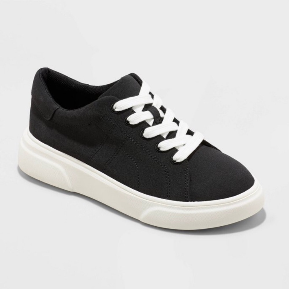 Mad Love Black Sneakers with White Platform